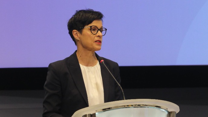 Zakoni - korak unazad članstvu